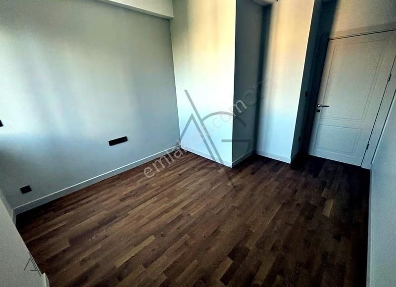 Atölyeden Özgürlük Parkına Marmaray'a Çok Yakın 130m2 3+1 Sıfır - Görsel 6