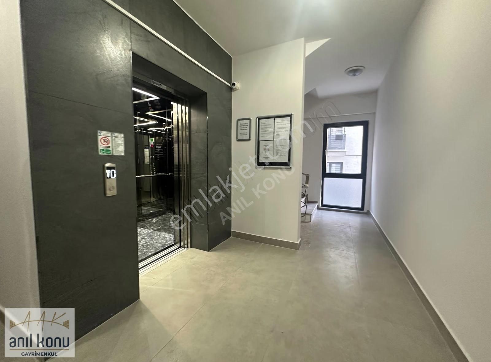 Anıl Konu'dan Maverada Manzaralı 2+1 Eşyalı Satılık Daire - Görsel 8