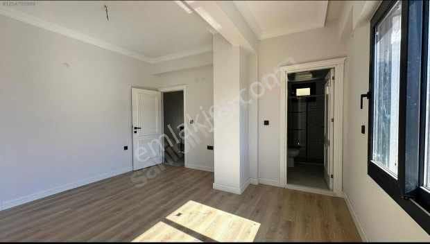 İzmir Yeni Foça Cumhuriyette Denize Sıfır Satılık 6+1 Lüks Villa - Görsel 26