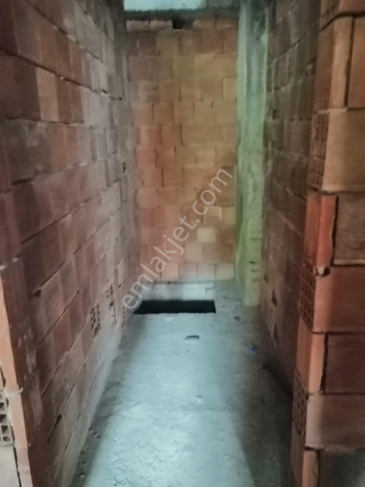 Çınarlık Merkezde! 347m² Arsa Üzeri 2+1 Daire Ve 60m² Dükkanlı Fırsat Komple Bina… - Görsel 17