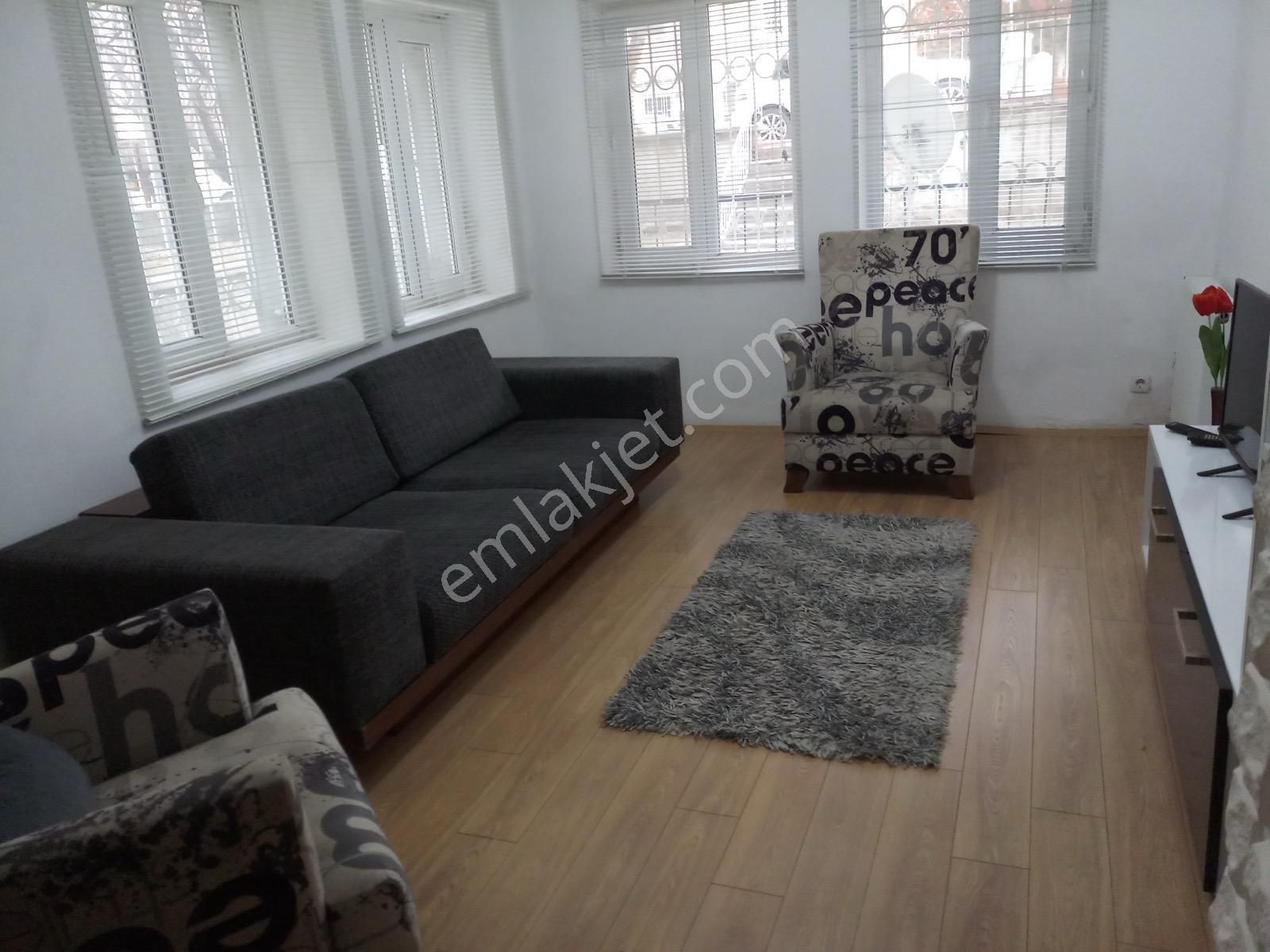 Eşyalı (şehrin Merkezinde Metro Yakını) 2+1 Kombili Kiralıkdaire