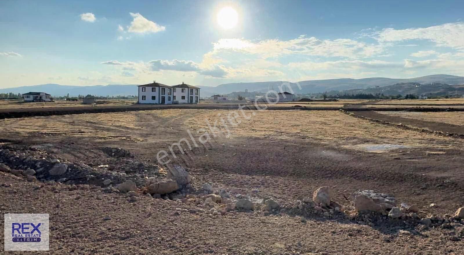 Kocasinan Güneşlide Tek Tapu Arsa 700 M2 - Görsel 3