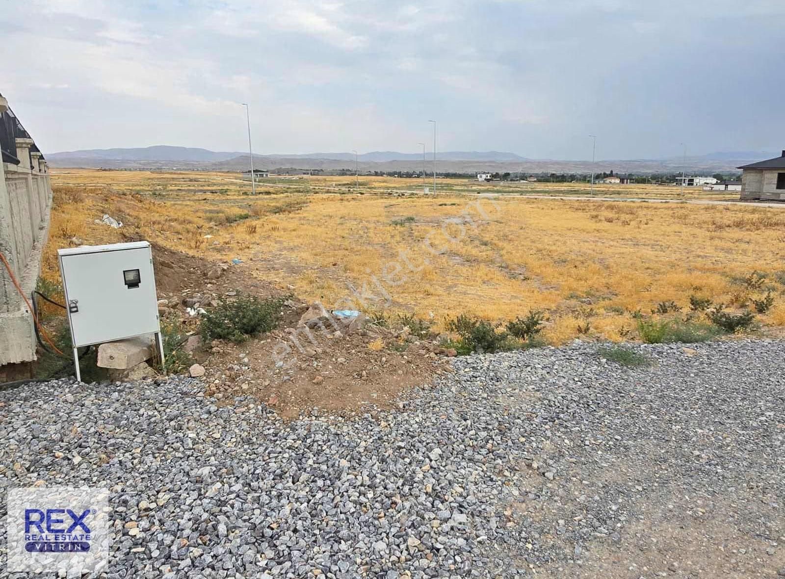 Kocasinan Güneşlide Tek Tapu Arsa 700 M2 - Görsel 4