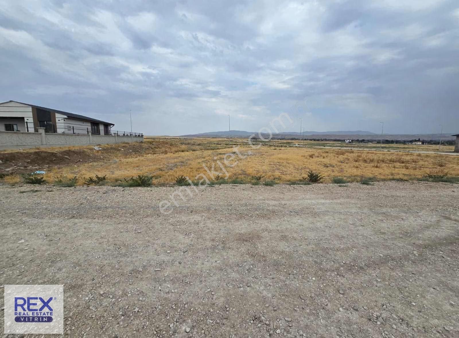 Kocasinan Güneşlide Tek Tapu Arsa 700 M2 - Görsel 6