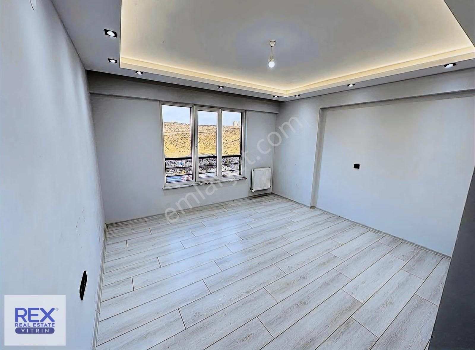 Talas Mevlanada 2.5+1 Köşe Daire Güneydoğu Cephe - Görsel 14