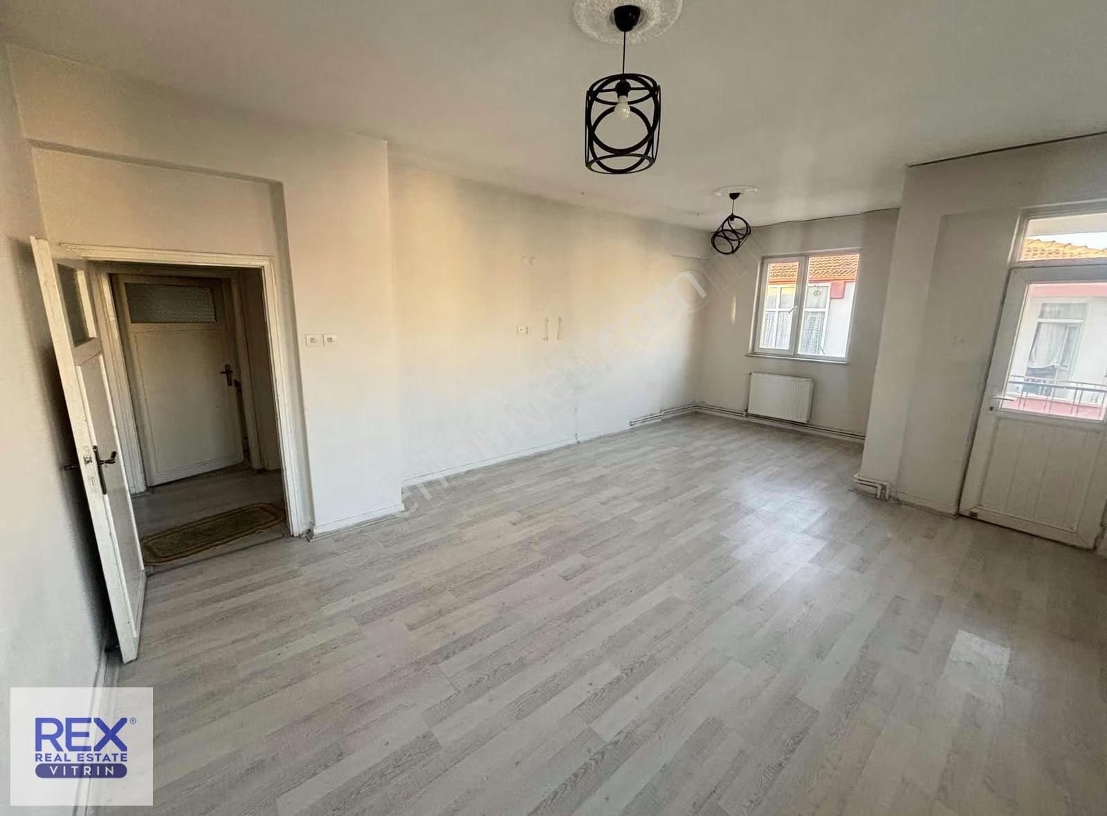 Belsin Keykubatta 175 M2 Genişlikte 3+1 Daire - Görsel 8