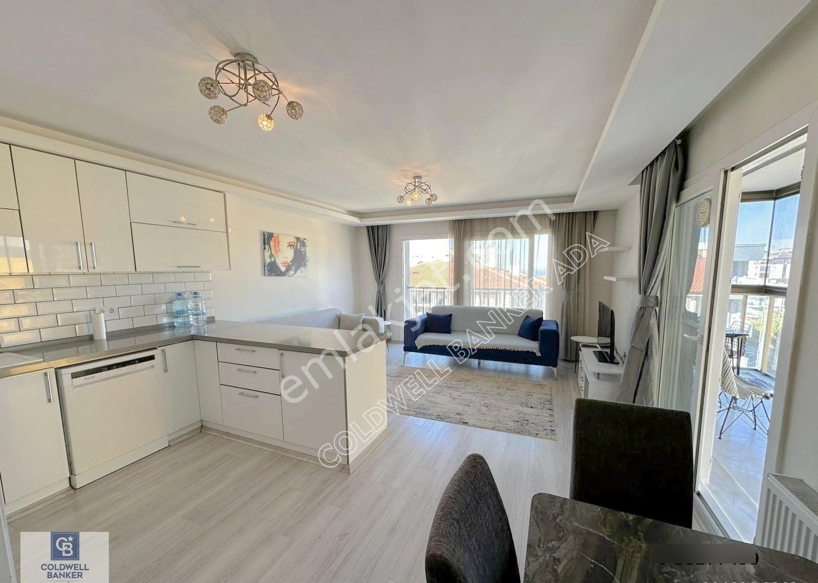 Kuşadasında Hem Yatırım Hem Oturum İçin İdeal Satılık 3+1 Daire - Görsel 25