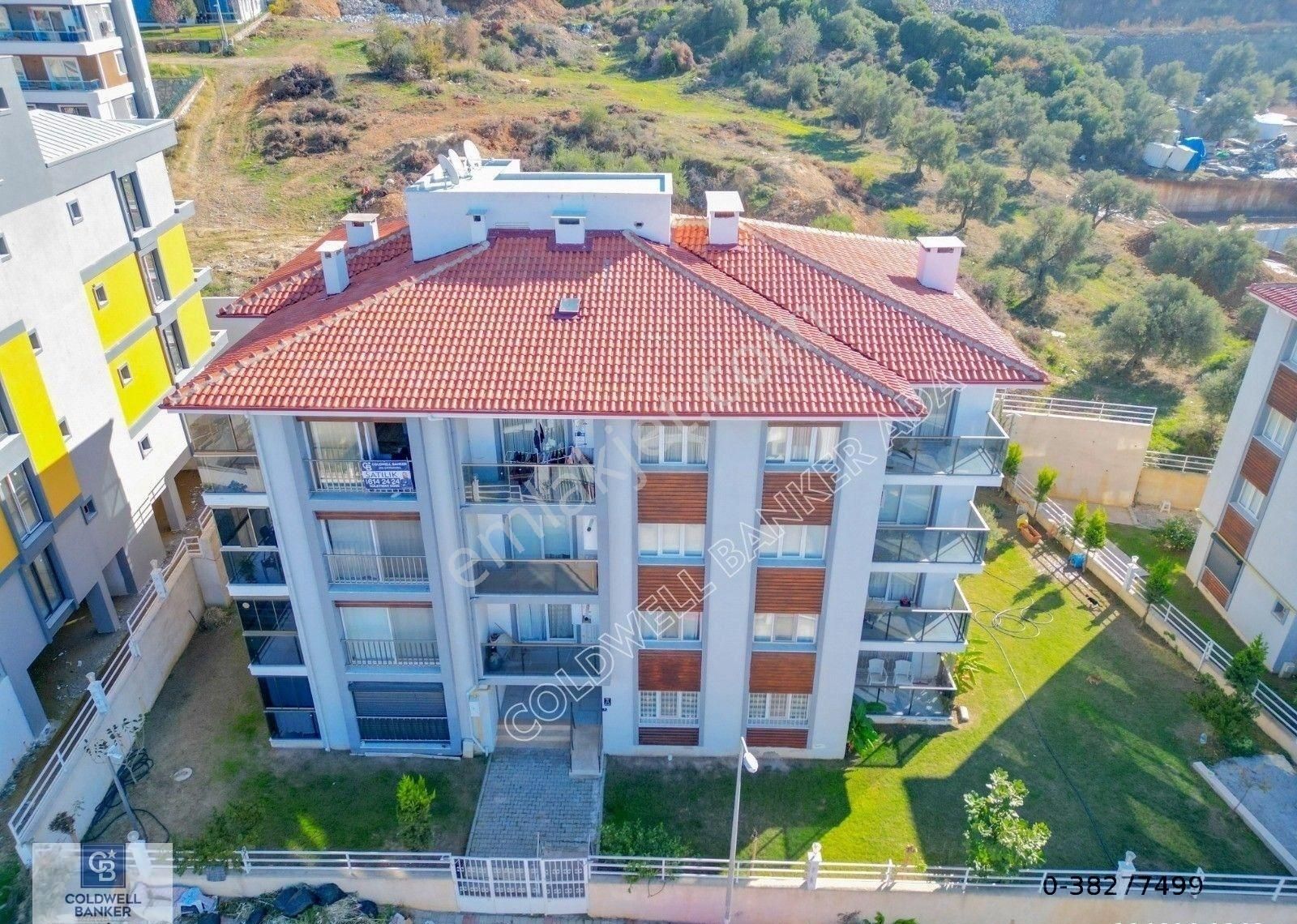 Kuşadasında Hem Yatırım Hem Oturum İçin İdeal Satılık 3+1 Daire - Görsel 18