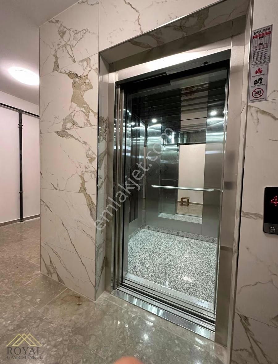 Arsin Yeşilyalı'da Anayol Üzerinde Satılık Daire - Görsel 3