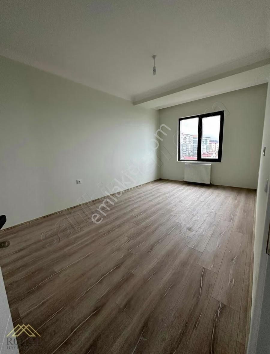 Arsin Yeşilyalı'da Anayol Üzerinde Satılık Daire - Görsel 5