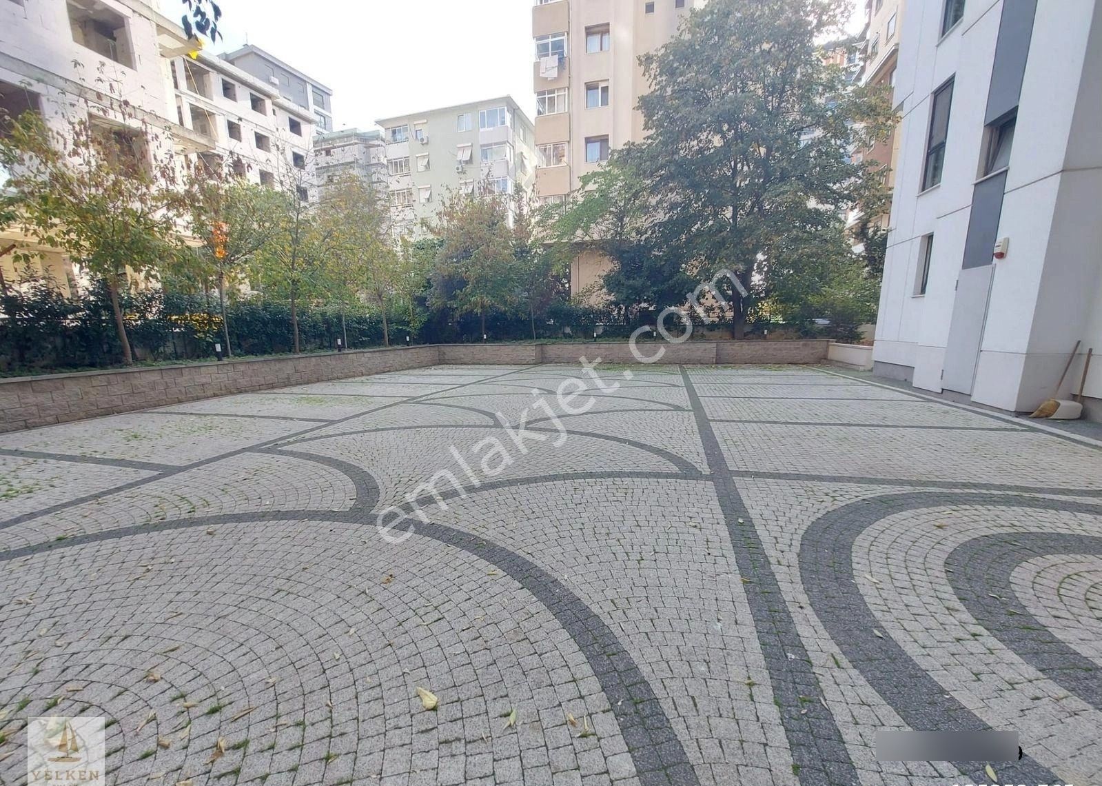 Erenköy'de Minibüs Caddesine Ve Marmaray'a Yakın 140m2 3+1 Balkonlu - Görsel 16