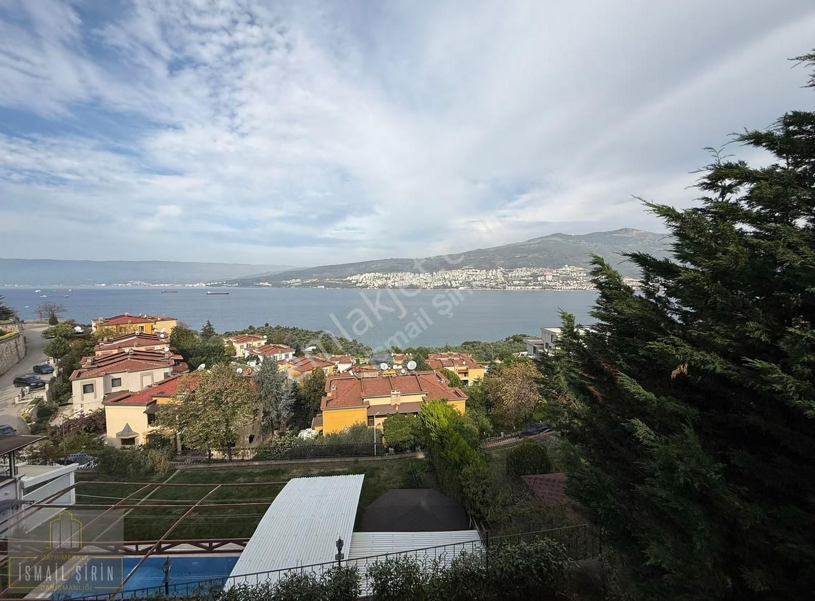 Şirindn Harmankayada Özel Yapım Deniz Manzaralı Bahçeli 4+2villa - Görsel 13