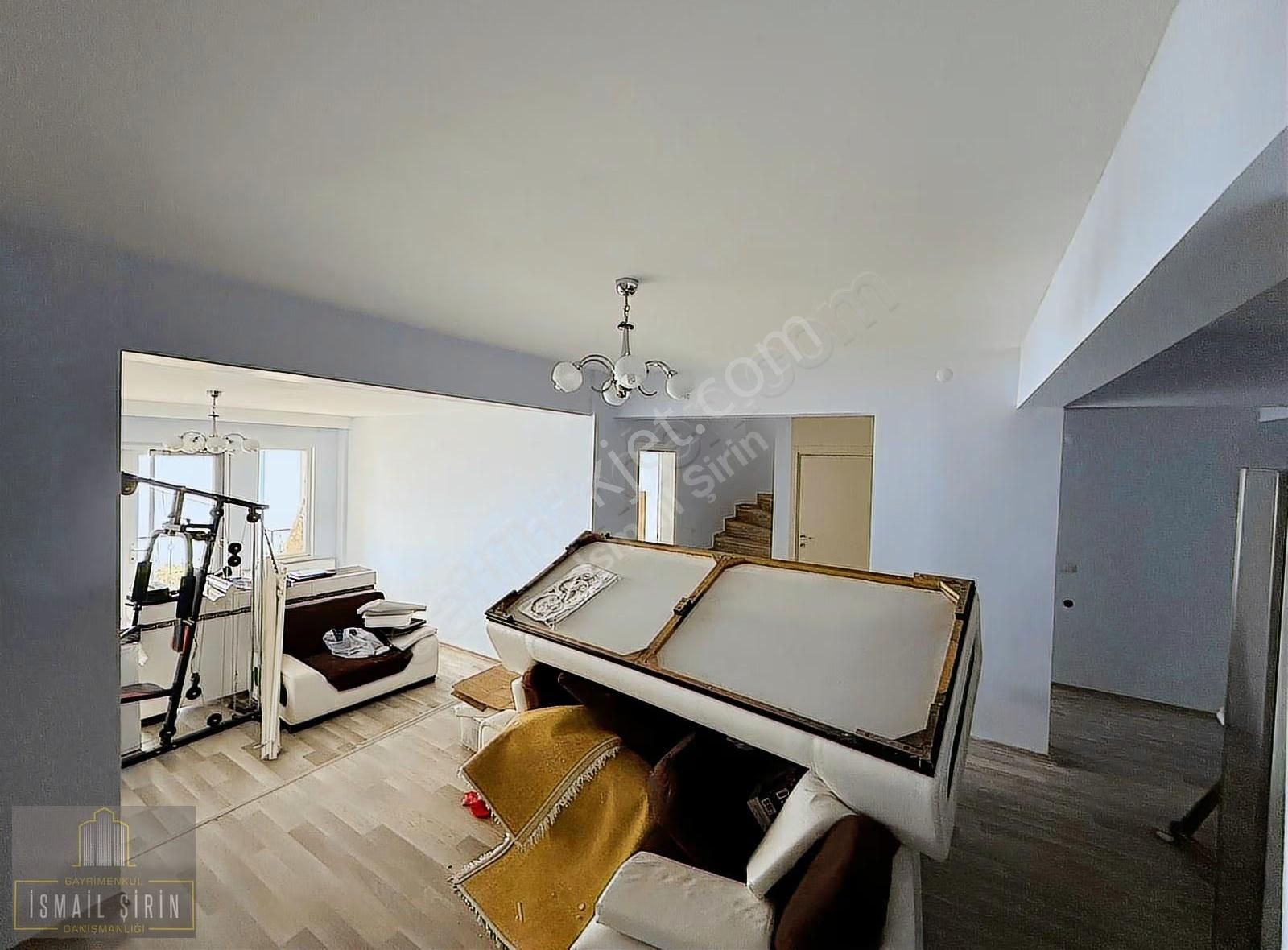 Şirinden Harmankayada Bahçeli Harika Deniz Manzaralı 5+2 Villa - Görsel 5