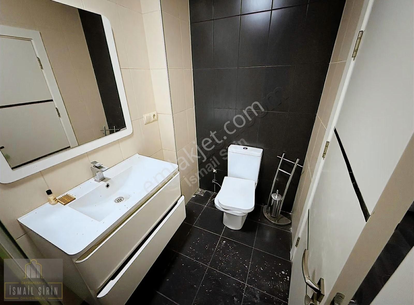 Şirinden Harmankayada Bahçeli Harika Deniz Manzaralı 5+2 Villa - Görsel 19