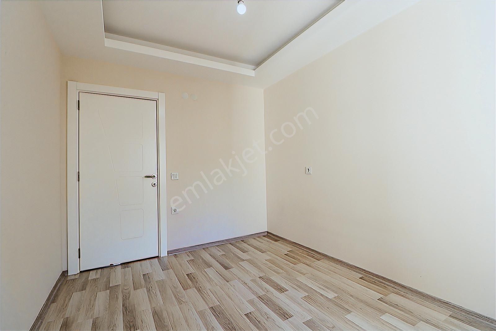 Türk Emlaktan 7/24 Güvenlik Havuzlu Ebeveyn Banyonu Kiralık 3+1 - Görsel 8