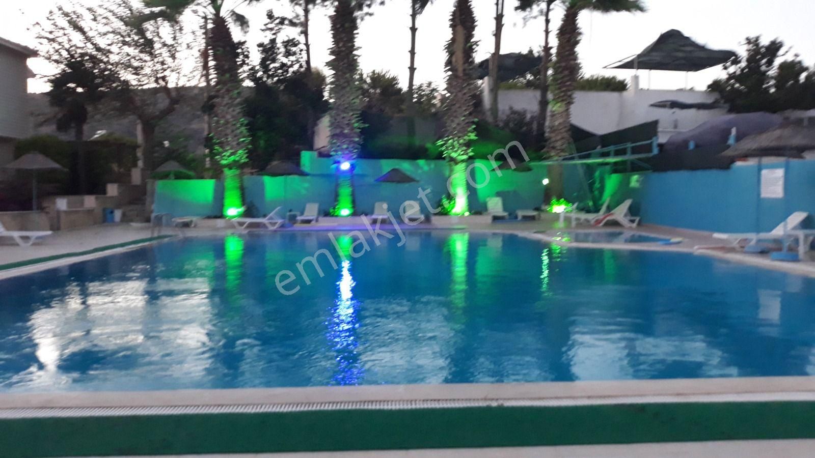 Her Katta Deniz Manzaralı Villa 3+2 Yazlık - Görsel 35