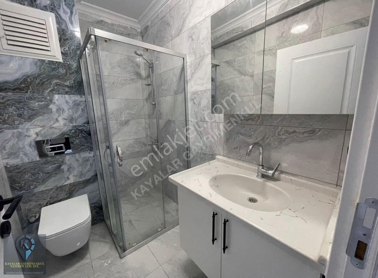 Gümüştepe'de 4 Katlı Lüks Villa - Görsel 22