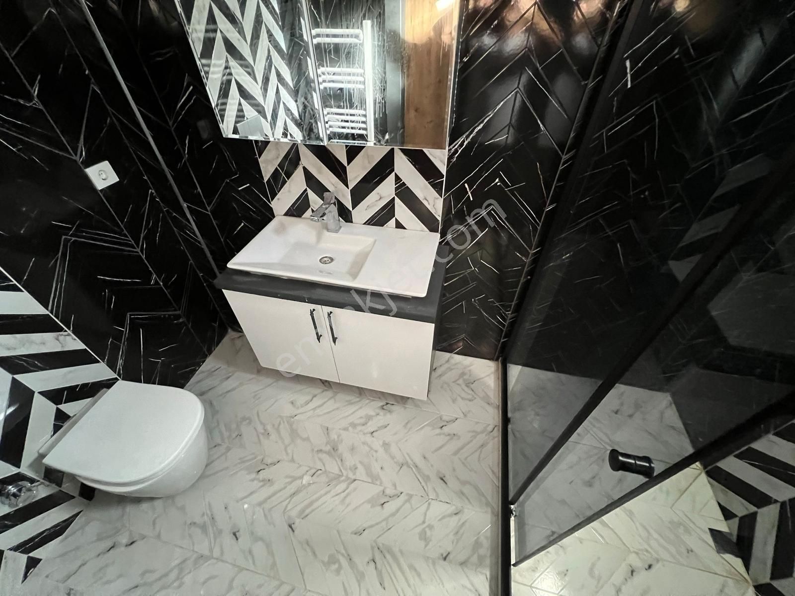 Üstünkent'ten 34. Cadde Civarı Satılık 3+1 Modern Daire - Görsel 14