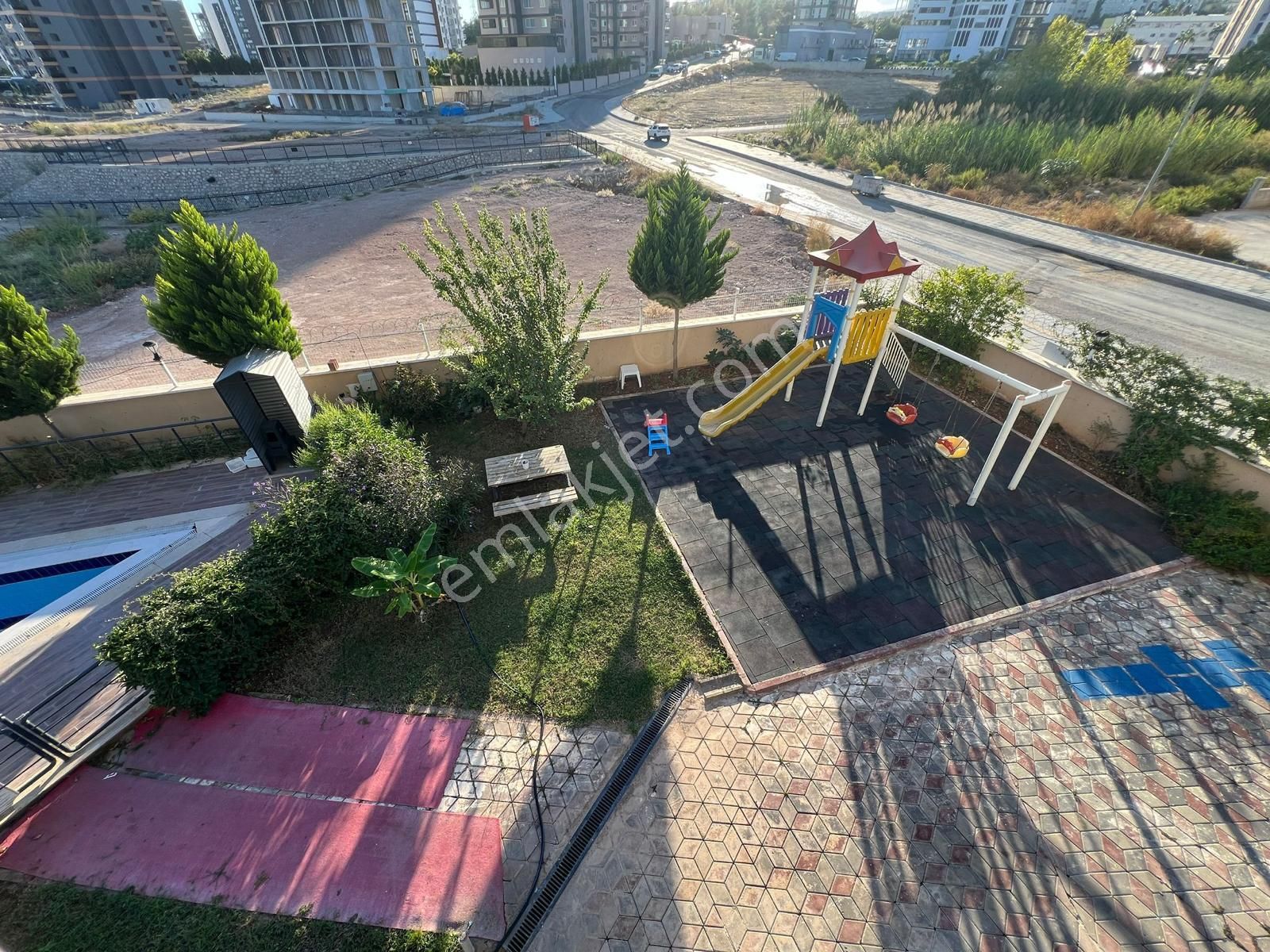 Üstünkent'ten 34. Cadde Civarı Satılık 3+1 Modern Daire - Görsel 17