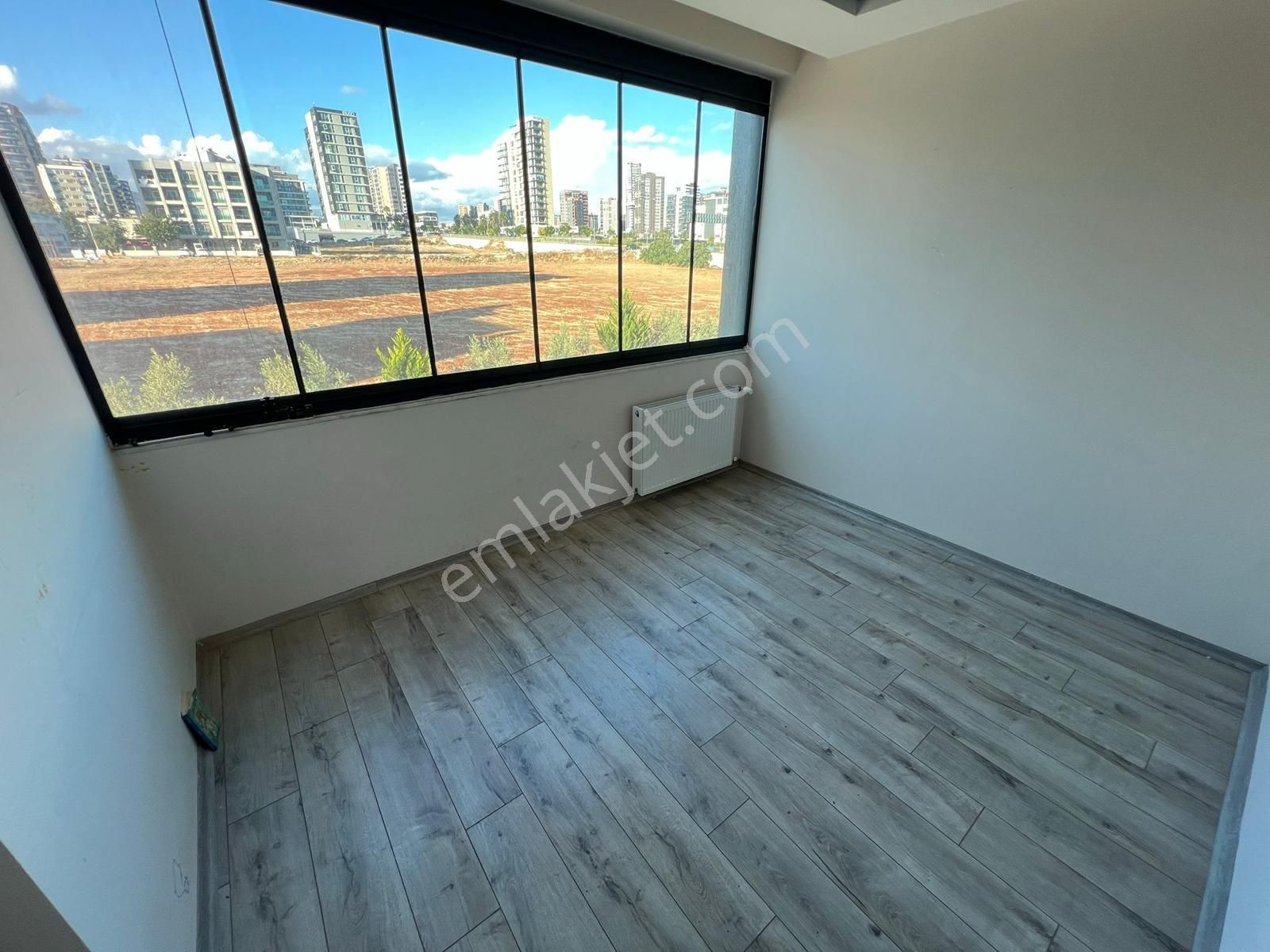 Üstünkent'ten 34. Cadde Civarı Satılık 3+1 Modern Daire - Görsel 13