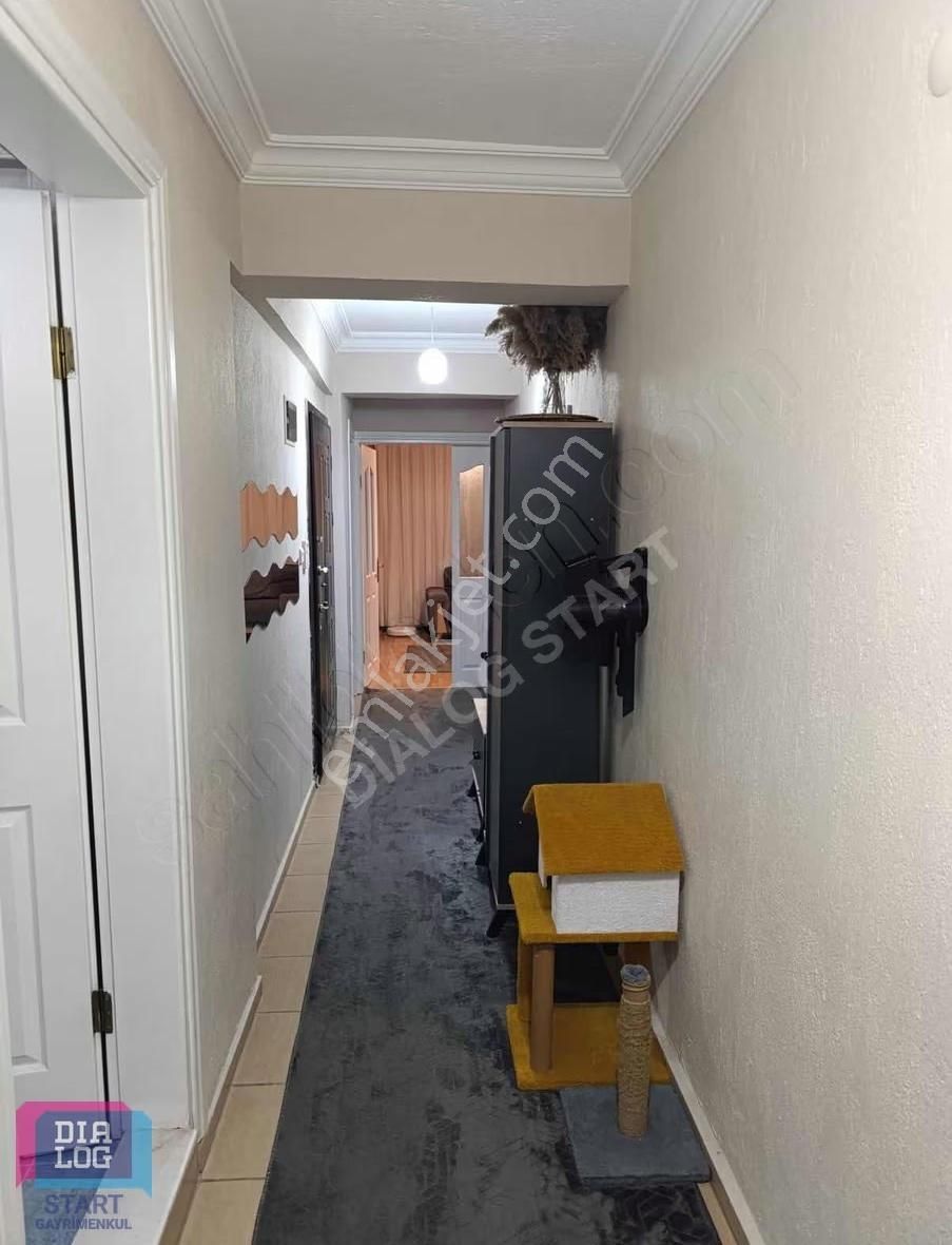 Bornova Altındağ Da Ara Kat 3+1 Boyalı Kiralık Daire - Görsel 3
