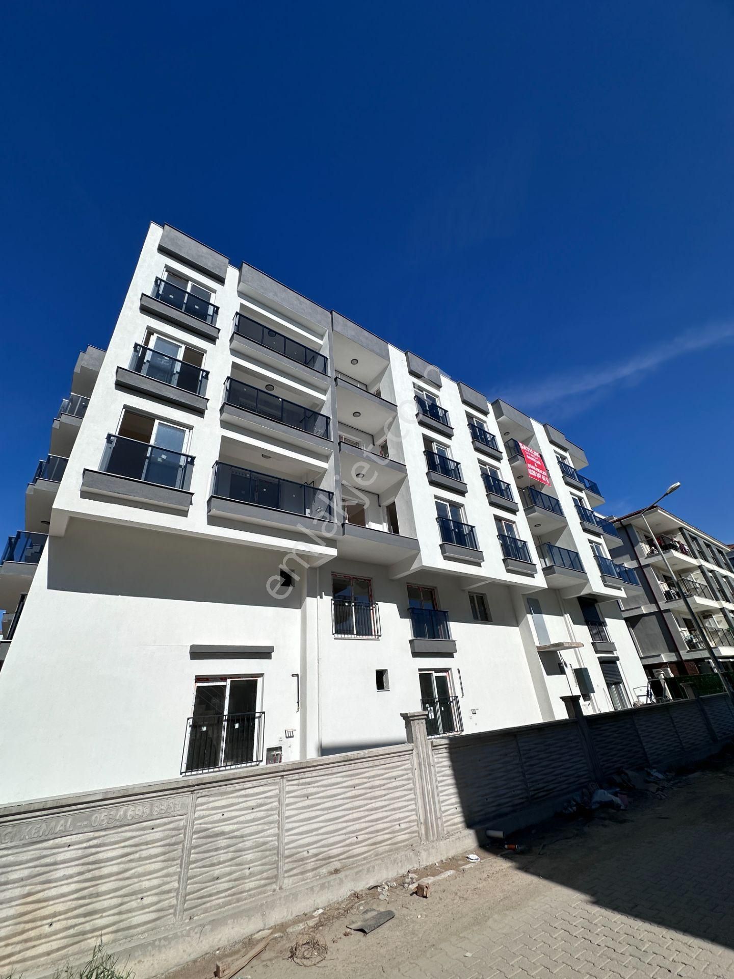 Mert Uçar'dan Satılık Seyrek Merkez De Sıfır 2+1 Daireler - Görsel 4