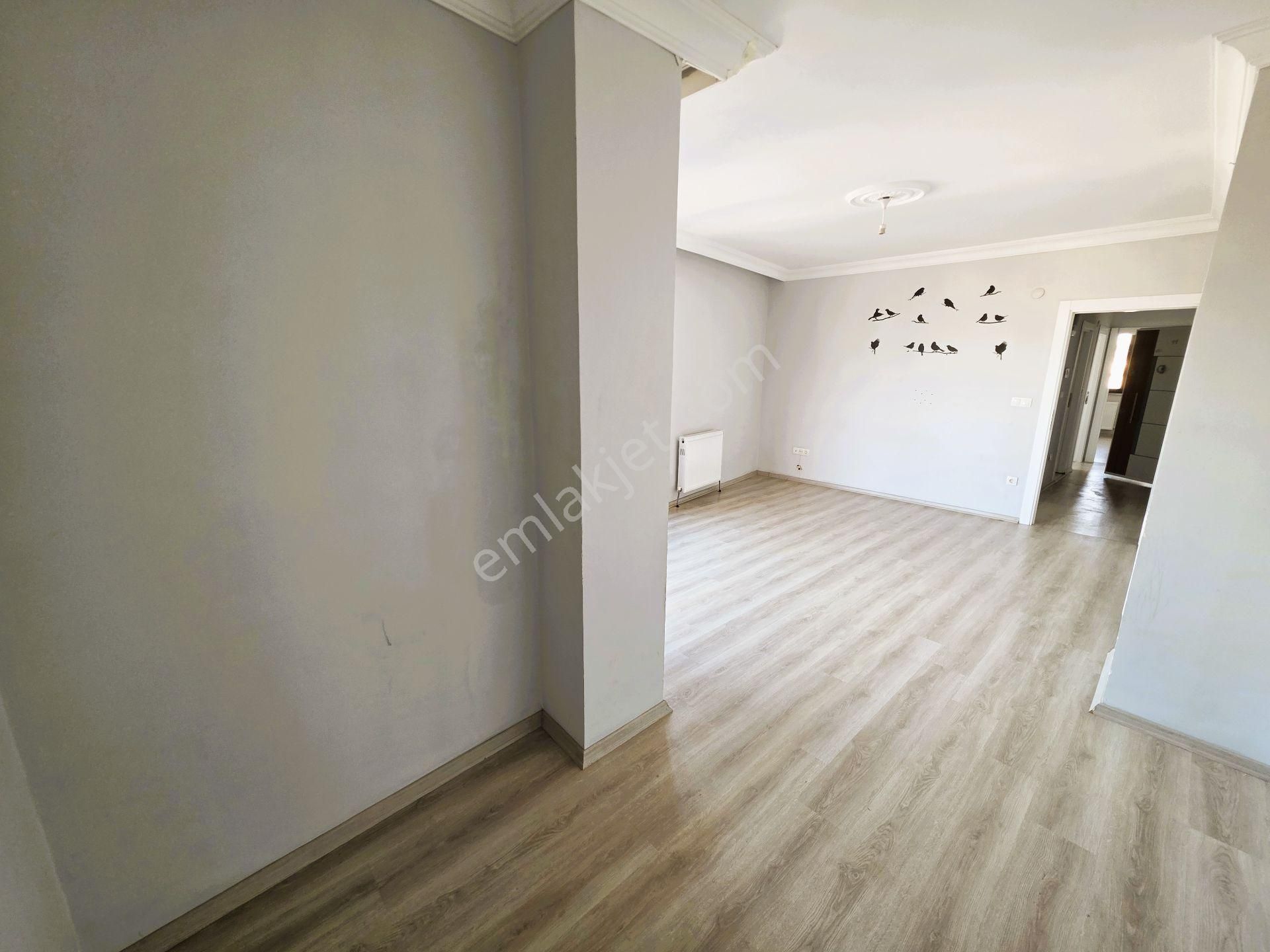 Doğan Emlak 'tan Ana Cadde Üzeri Kiralık 2+1 Arakat Daire - Görsel 8