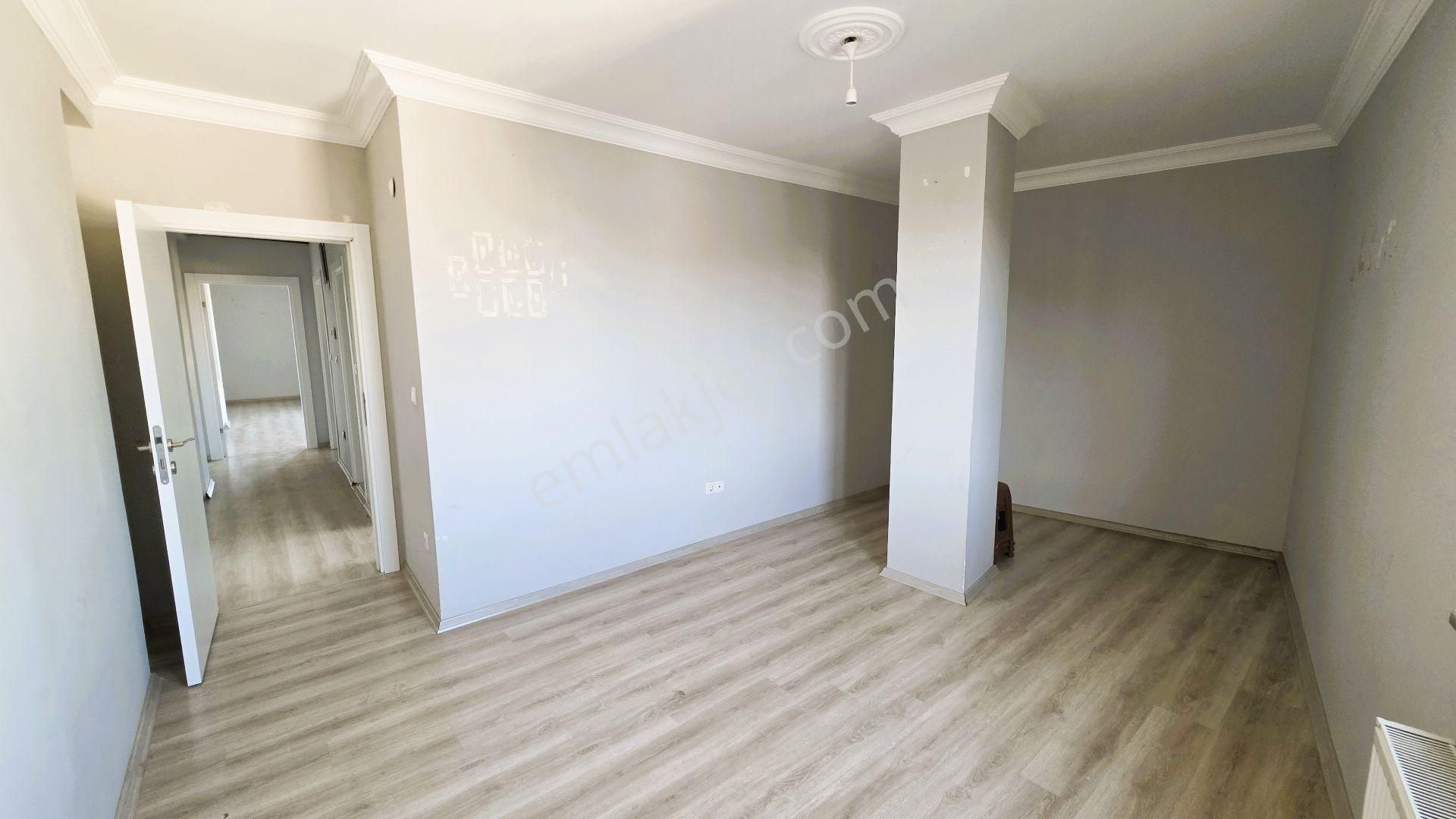 Doğan Emlak 'tan Ana Cadde Üzeri Kiralık 2+1 Arakat Daire - Görsel 16