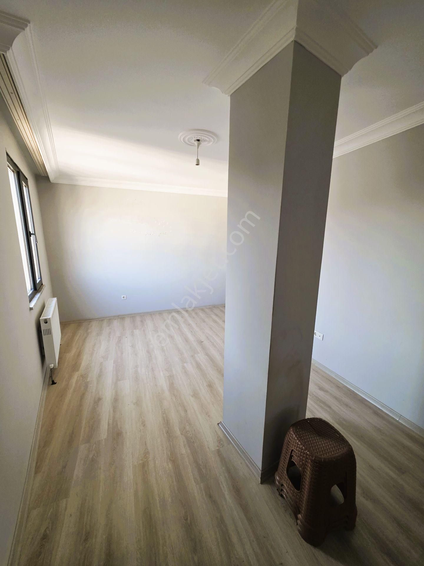 Doğan Emlak 'tan Ana Cadde Üzeri Kiralık 2+1 Arakat Daire - Görsel 17