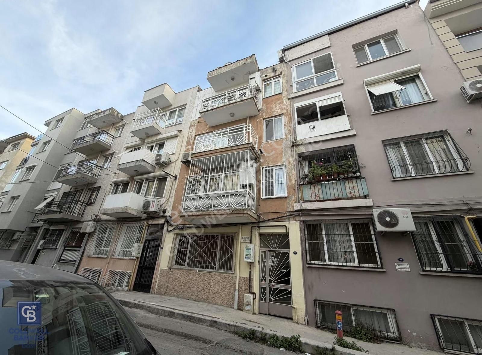 Konak Deniz Manzaralı 2+1 Satılık Daire