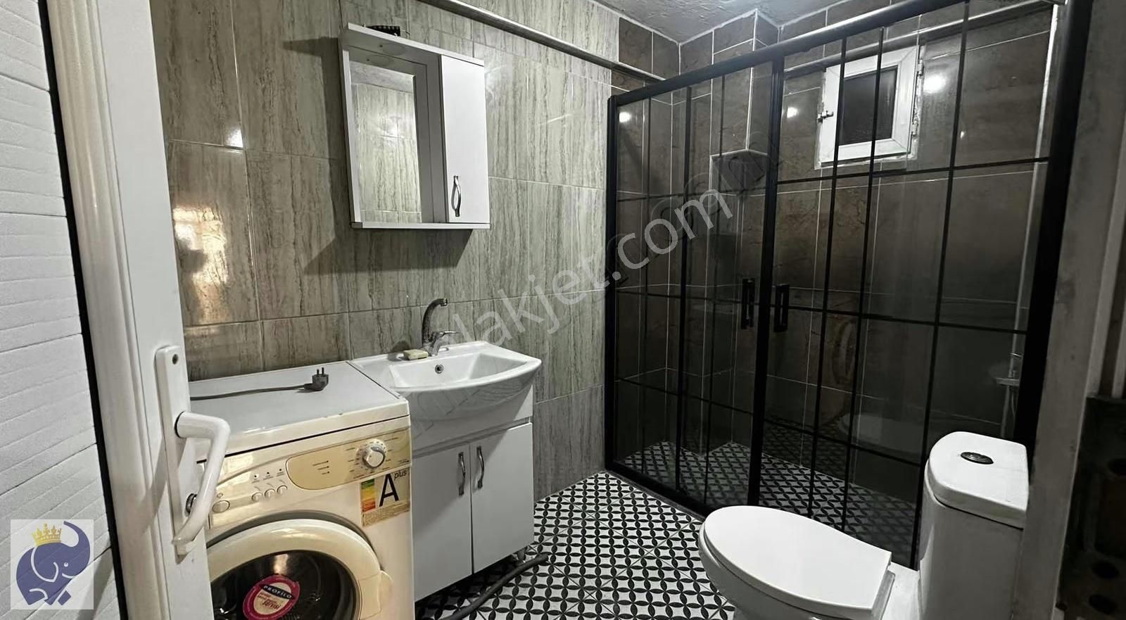 Cevatpaşa'da Kordona 5 Dk Eşyalı Kiralık Daire - Görsel 16