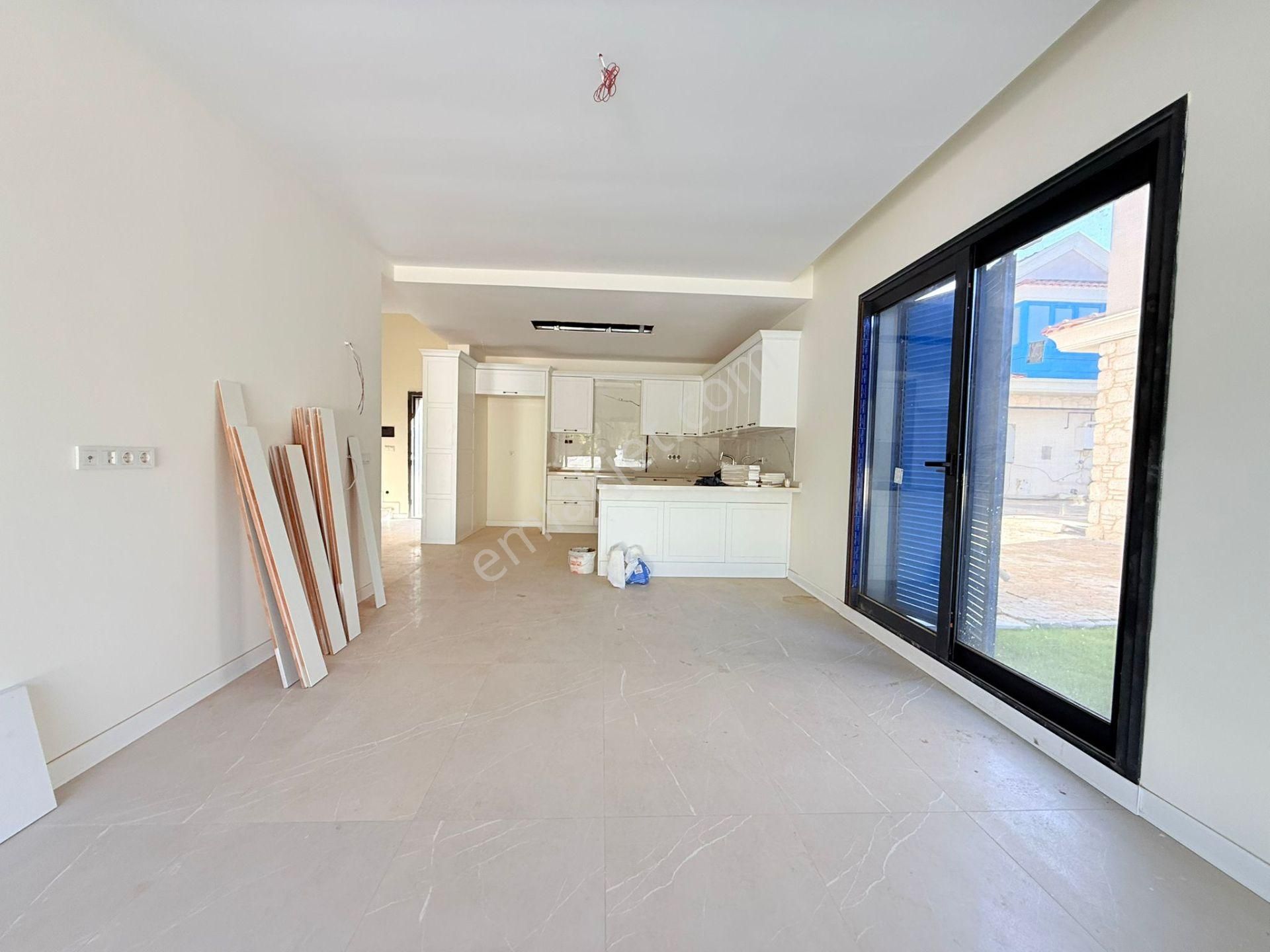 Denıze Ve Avm'ye Yakın-güvenlik-özel Havuz/otopark-bahçe-lüx-modern-tamamı Müstakil - Görsel 12