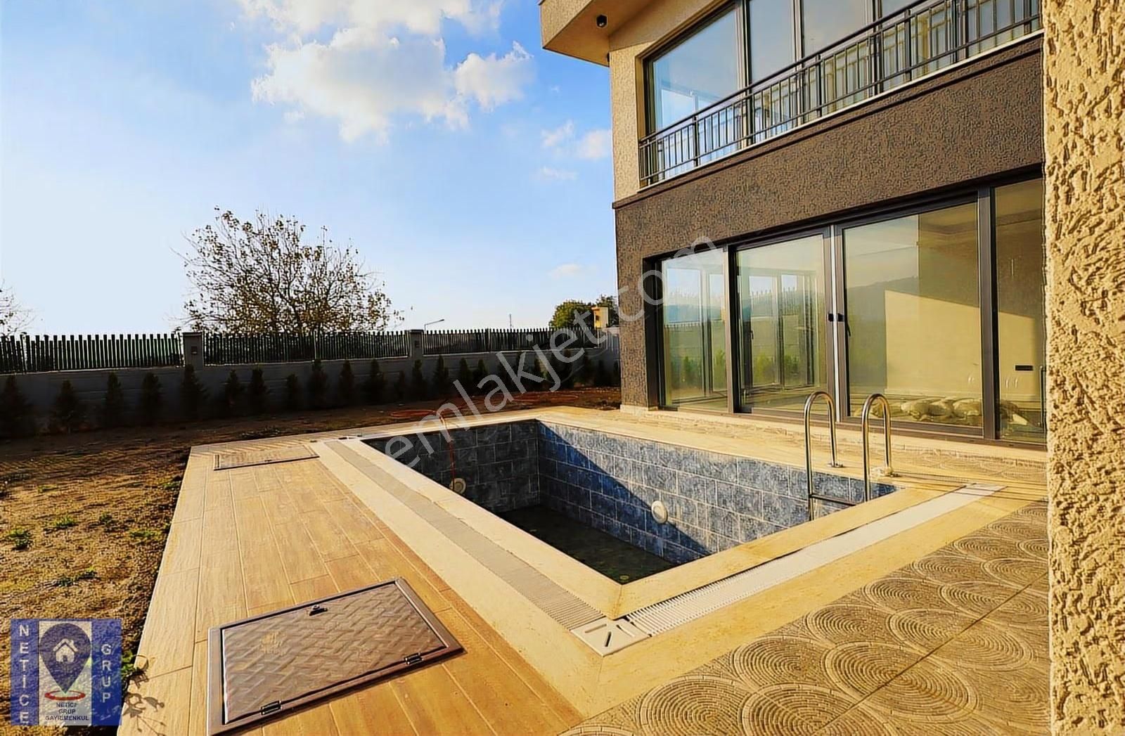 Gümüştepe Site İçi Köşe 430m2 6+1 Oda Havuz+ 5.ad.kapalı Otopark - Görsel 21