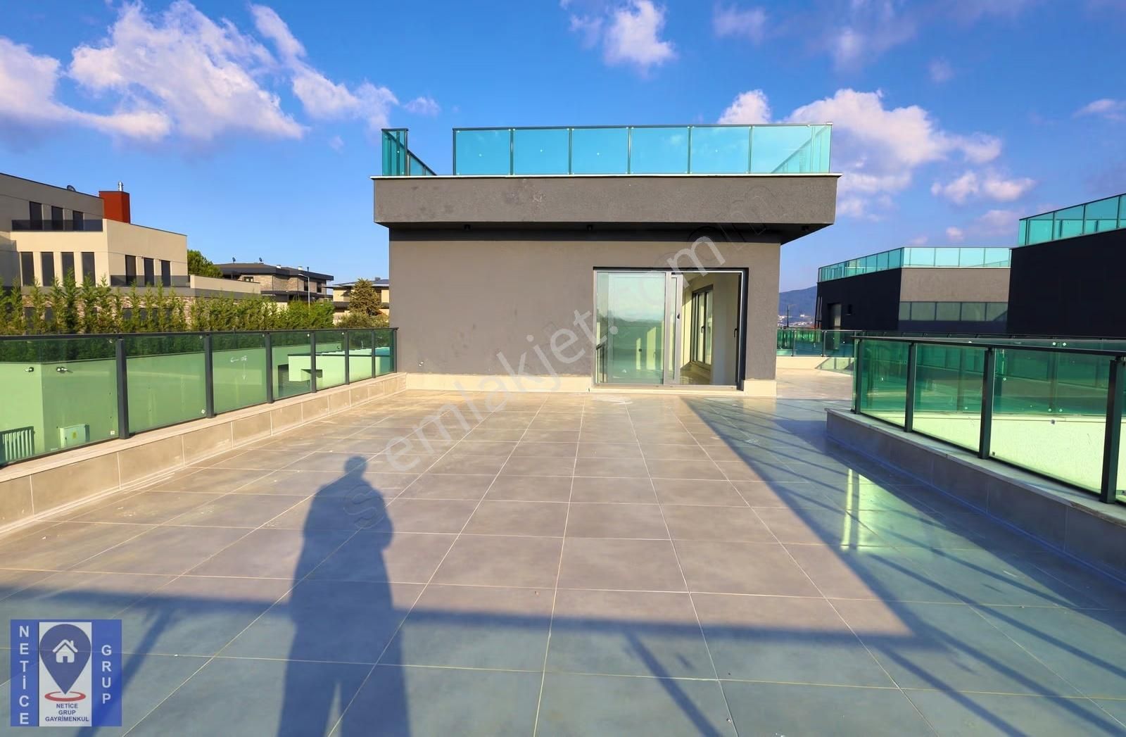 Gümüştepe Site İçi Köşe 430m2 6+1 Oda Havuz+ 5.ad.kapalı Otopark - Görsel 8