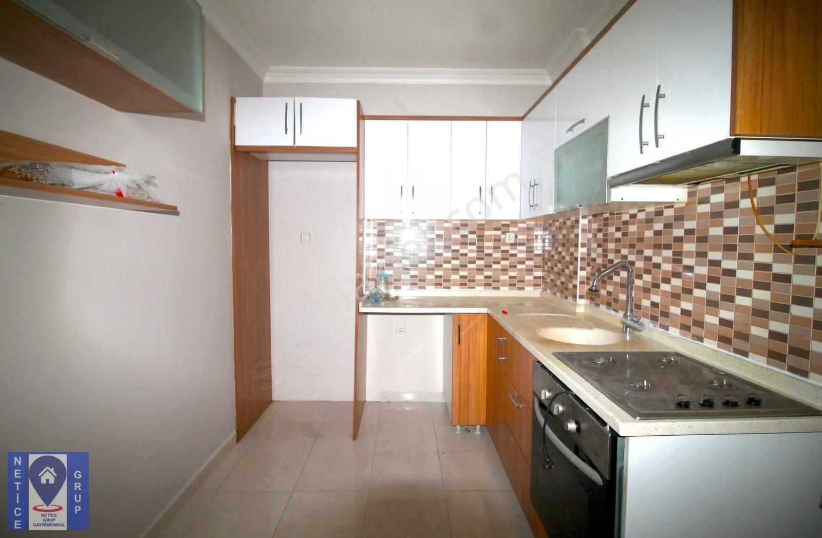 Nilüfer Ertuğrul'da Merkezde Sitede 2+1 Kiralık Daire - Görsel 18