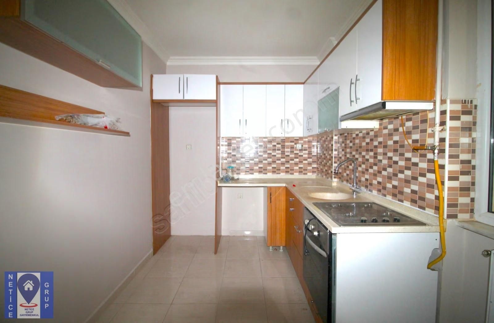 Nilüfer Ertuğrul'da Merkezde Sitede 2+1 Kiralık Daire - Görsel 13
