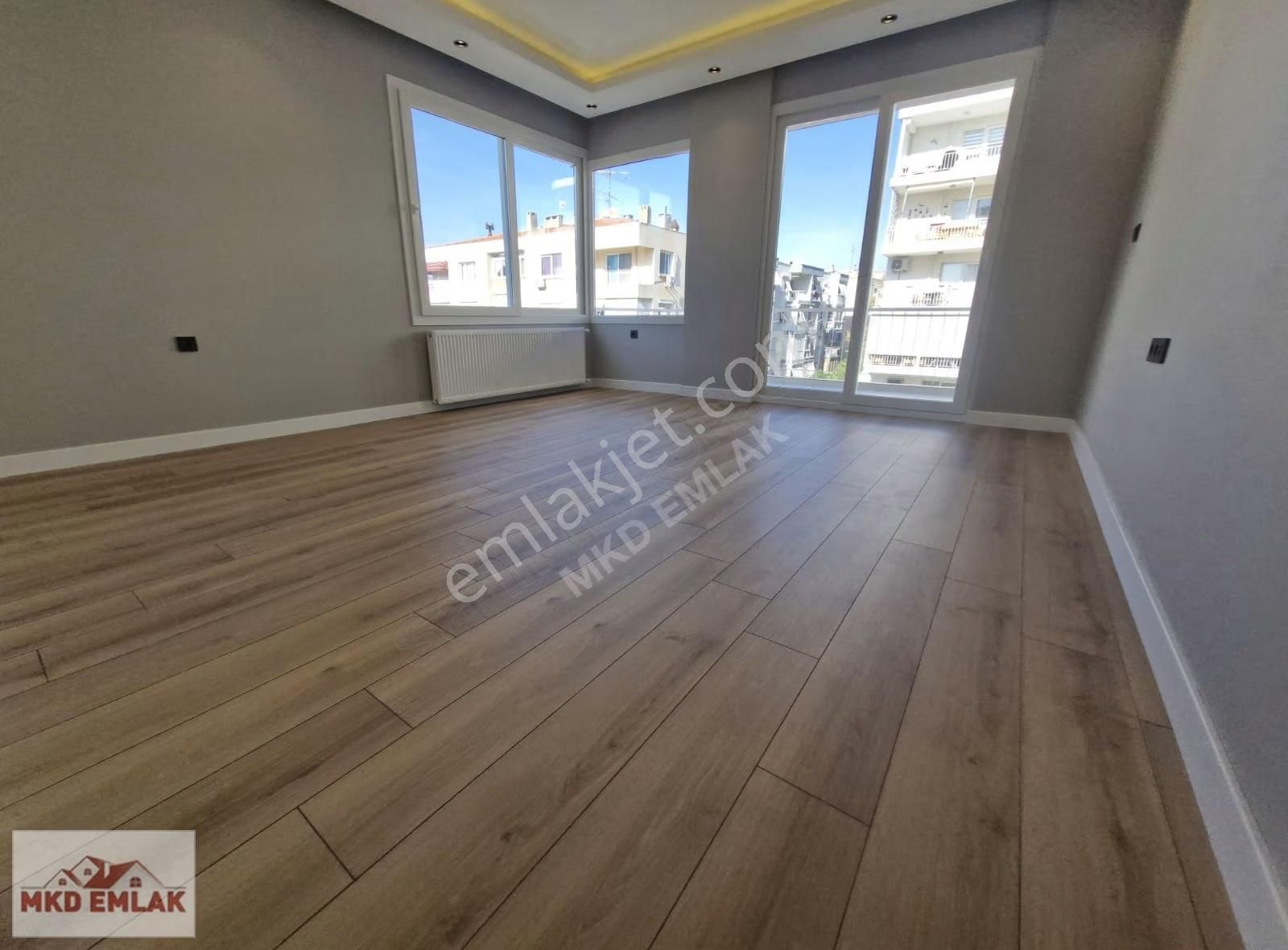 Bostanlı Da Asansörlü Otoparklı Full Tadilatlı Köşe Mkd Emlak - Görsel 6