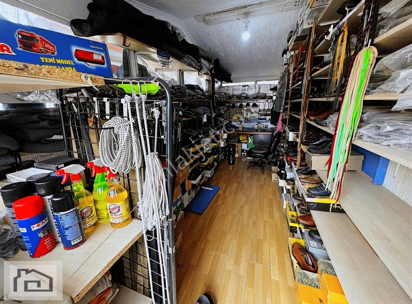 Emin Emlak'tan Orhanlı Nakliyeciler Sitesinde Devir Dükkan - Görsel 13