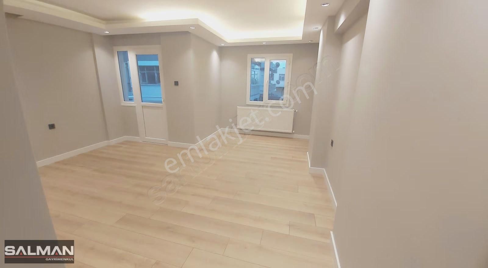 Bostanlı Şehitler Blv.'nda Tadilatlı Satılık 3+1 Asansörlü Daire - Görsel 18