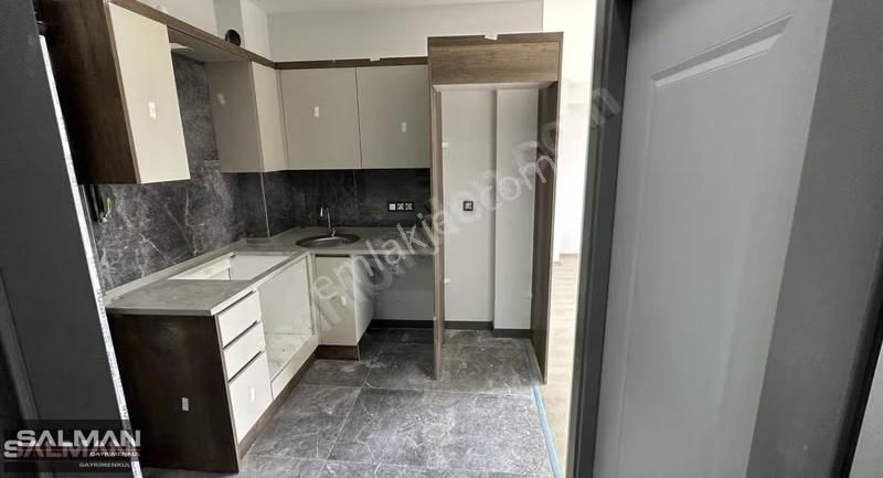 Salman'dan K.yaka Medicalpoint Yanı 1+1 Yatırımlık Satılık Daire