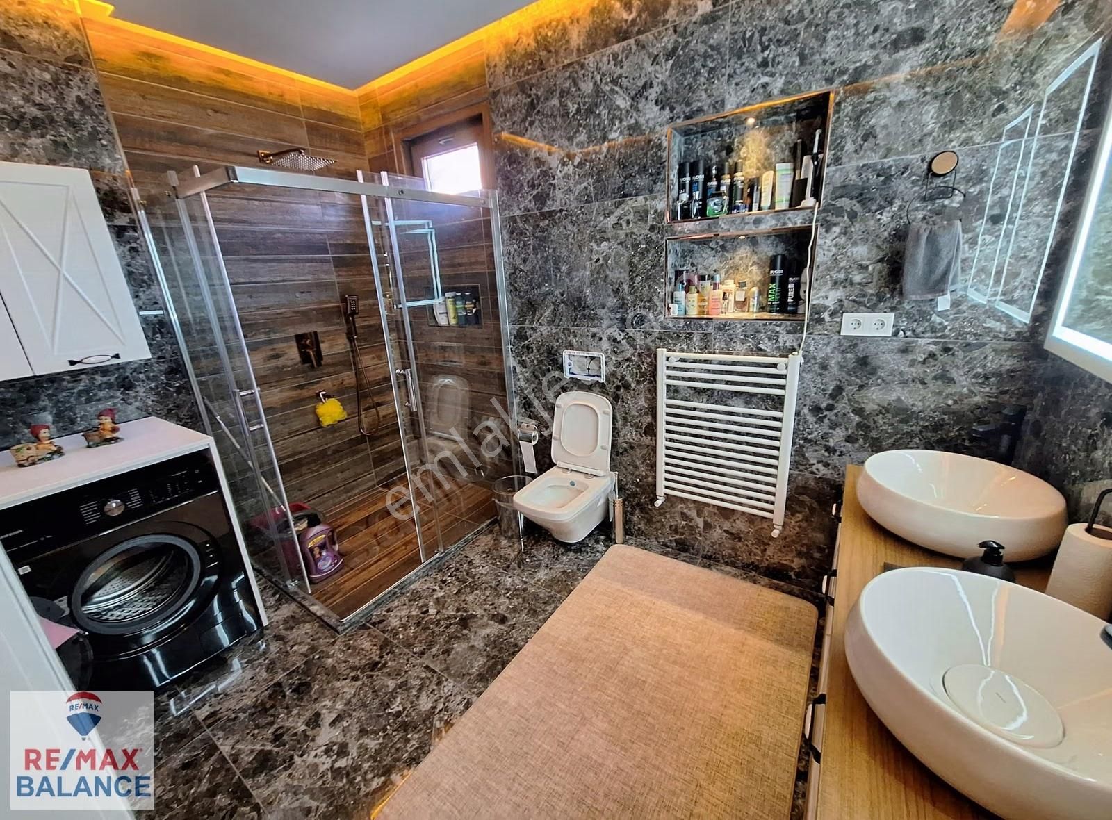 Çamlık Villa Bölgesinde İçi Zevkle Tasarlanmış Satılık 6+2 Villa - Görsel 6