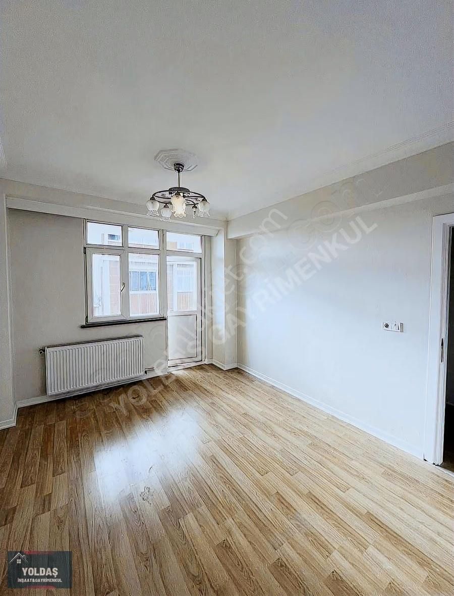 Yoldaş İnş Satılık 4+2 220 M2 Çatısı Yüksek Dublex Daire - Görsel 9