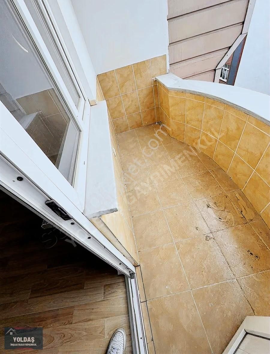 Yoldaş İnş Satılık 4+2 220 M2 Çatısı Yüksek Dublex Daire - Görsel 4