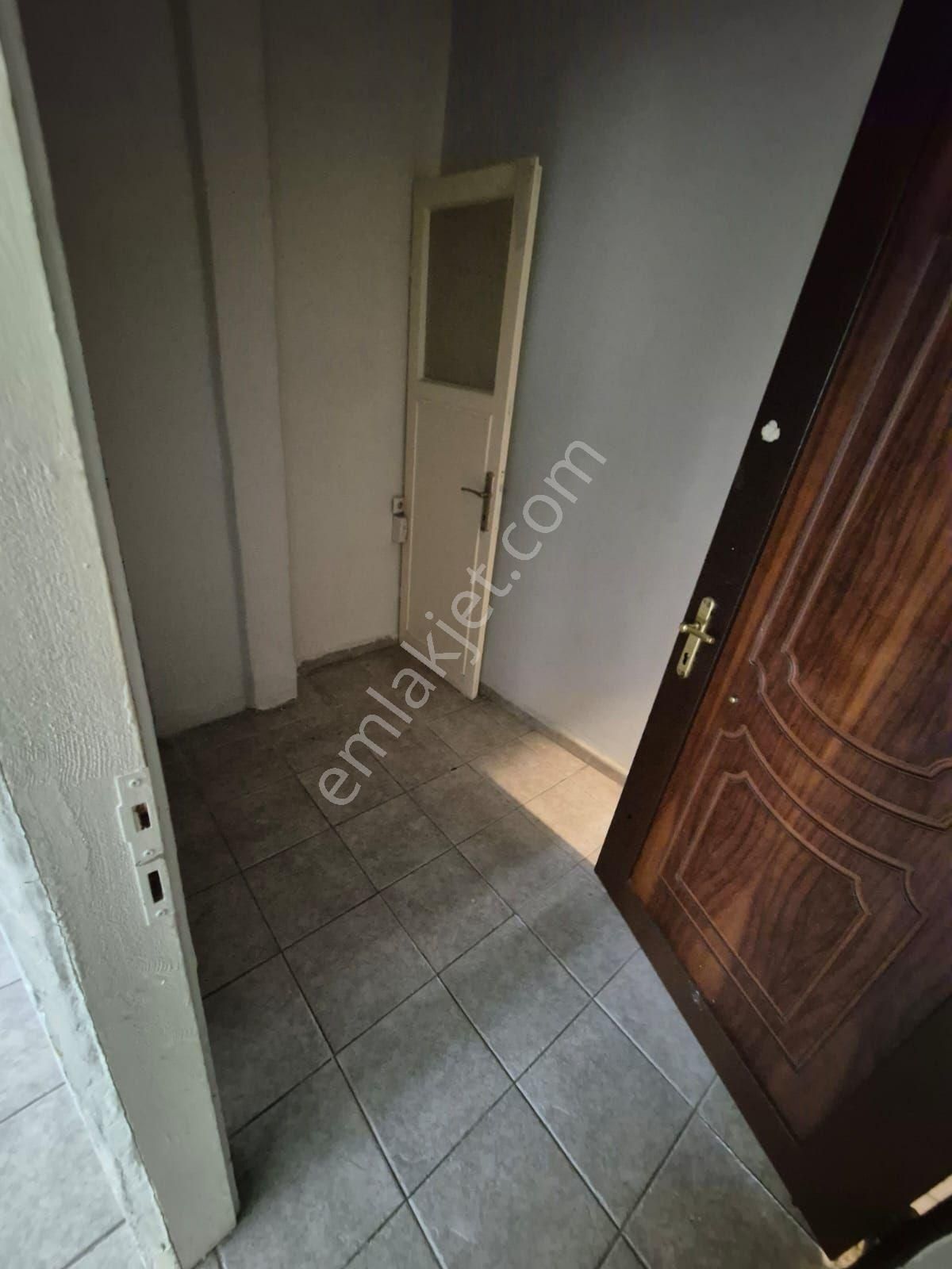 Satılık Bina Yatırıma Uygun Çapa Da Merkezi Konumlu Kupon Yer - Görsel 13