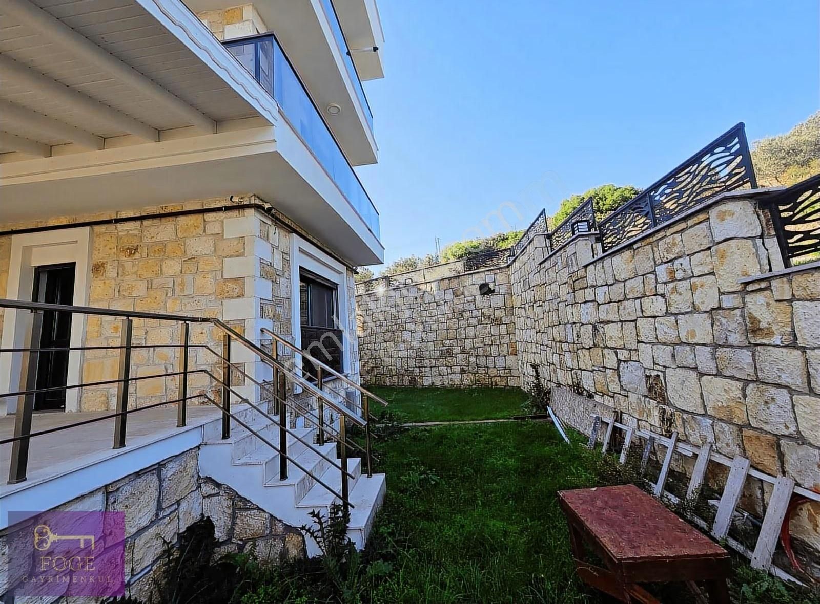 Yenifoça Burunucu'nda Müstakil Bahçeli 3+1 Satılık Dubleks - Görsel 20