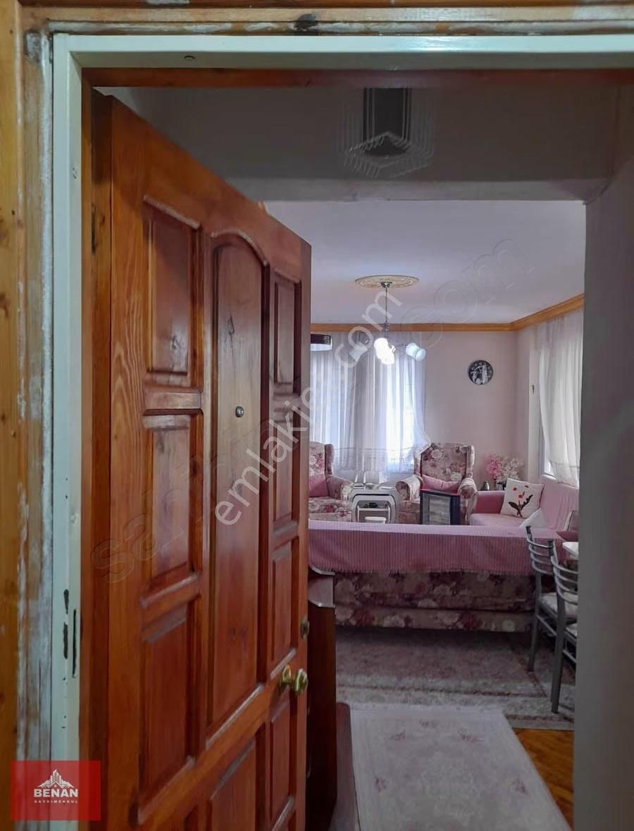 Çınarcık Çamlıkta Kelepir Satılık 2+1 Bahçe Katı Daire - Görsel 4