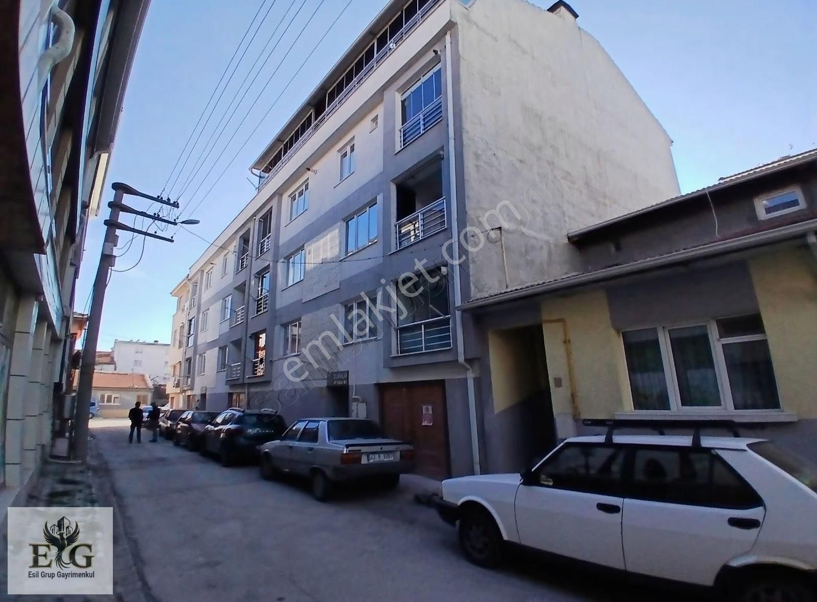 Esil Grup'tan Esenli Cd Dibinde Satılık 3+1 Dublex Daire