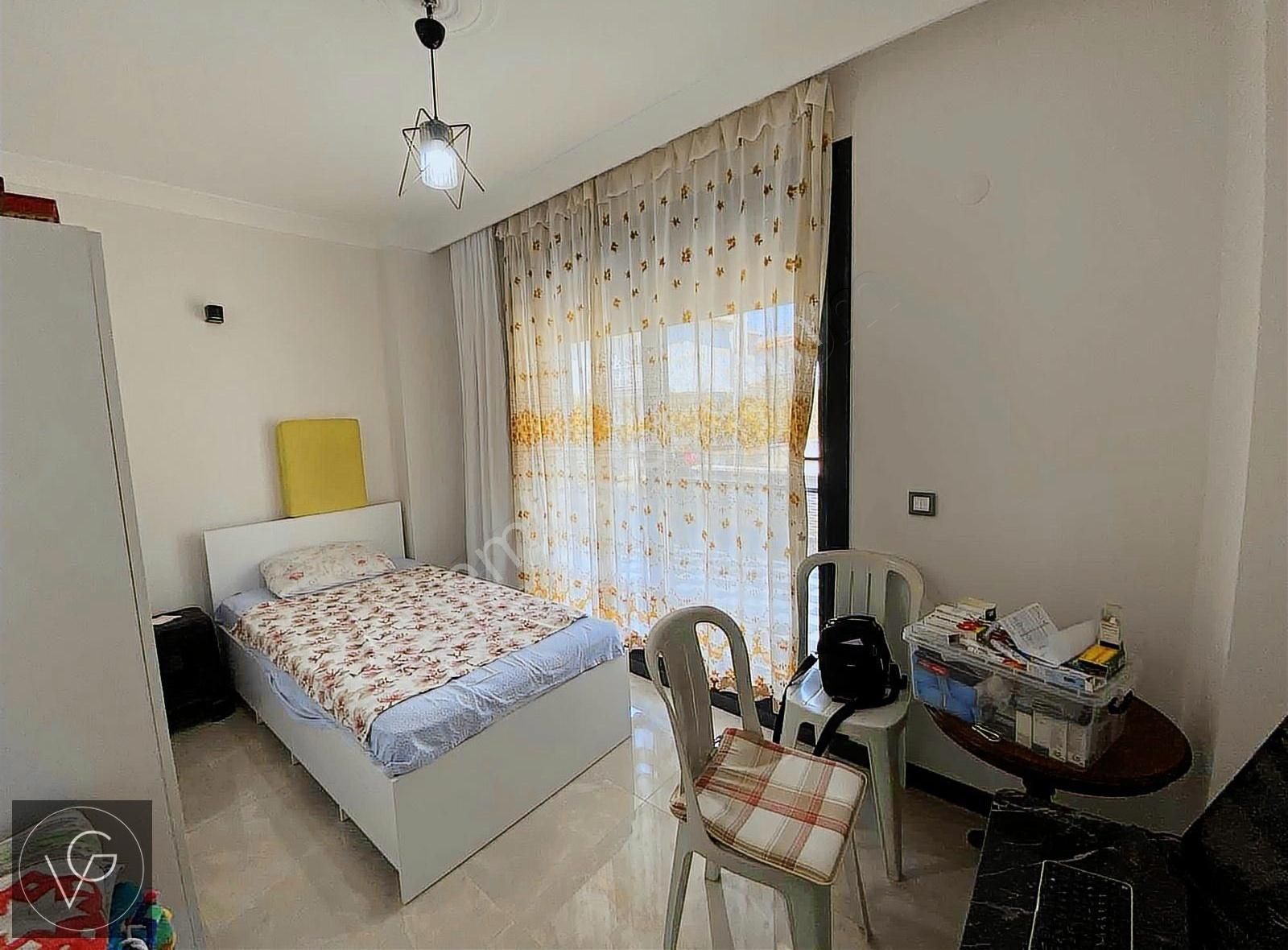 Denize 300m Mesafede 4+1 Müstakil Villa - Görsel 8