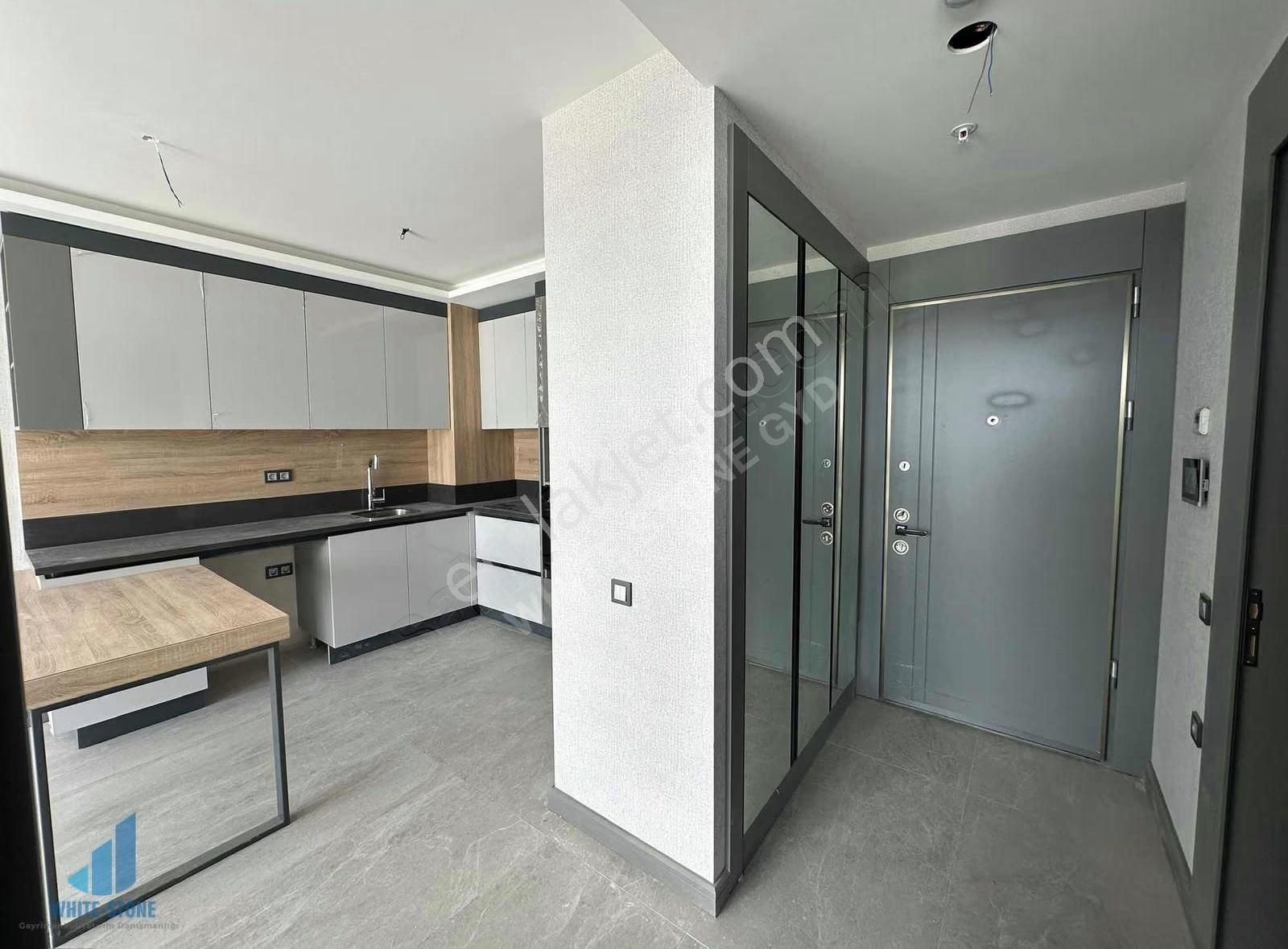 Cadde İpektaş'da Harika Cepheli Satılık 1+1 Daire - Görsel 5