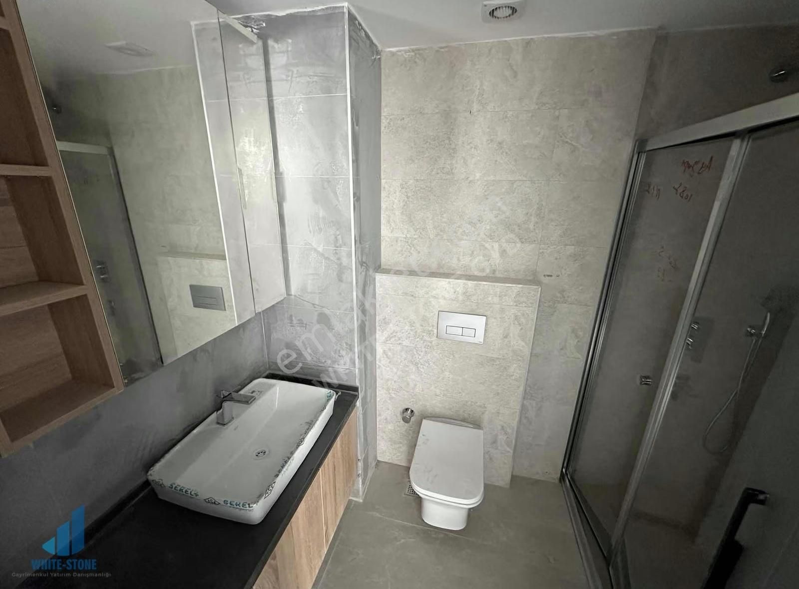 Cadde İpektaş'da Harika Cepheli Satılık 1+1 Daire - Görsel 4